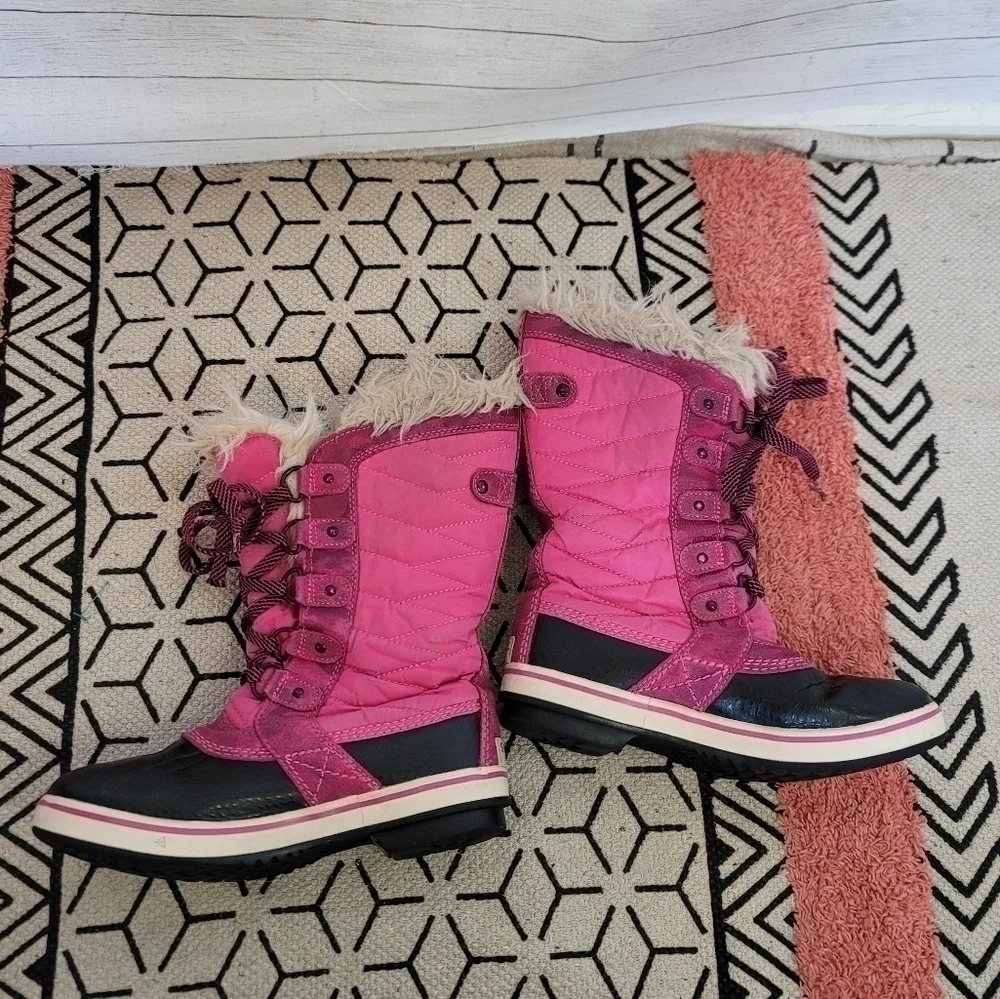 SOREL TOFINO PINK CAMO WATERPROOF SNOW BOOTS, SZ 3